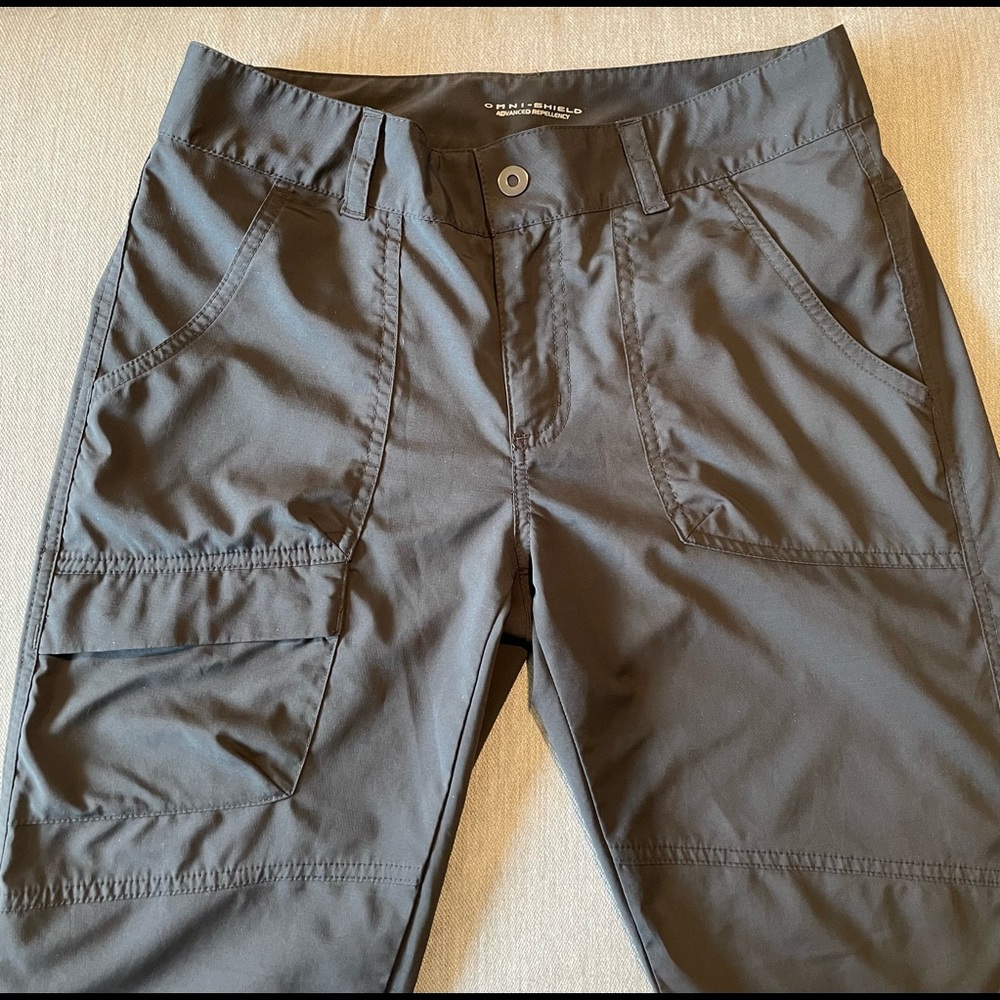 Columbia Capri Pants EUC